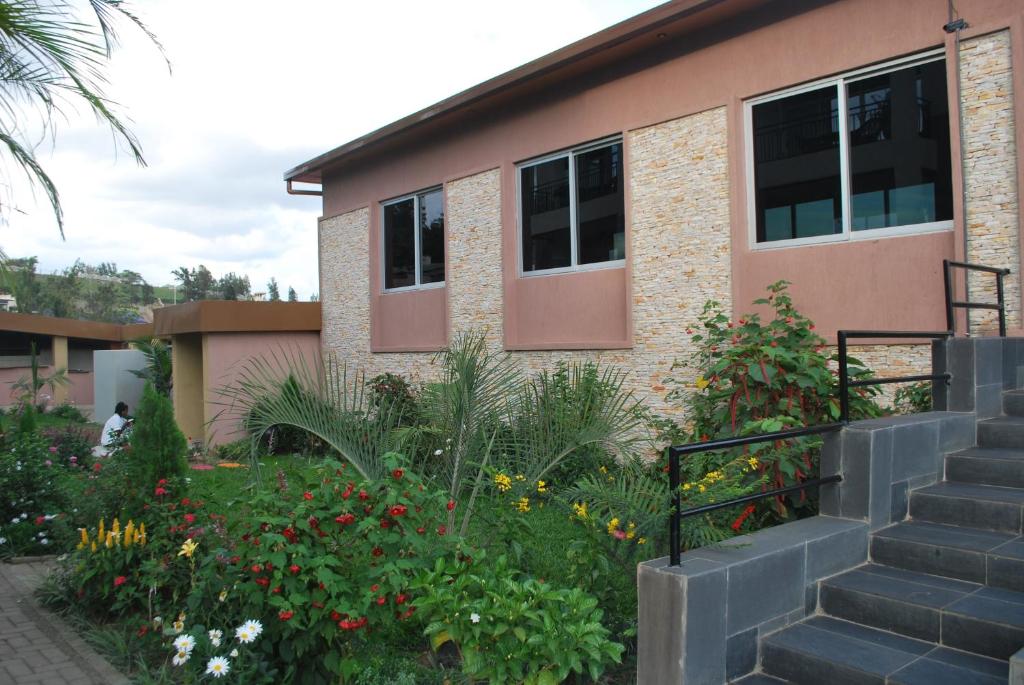 Apartment With Parking Kigali