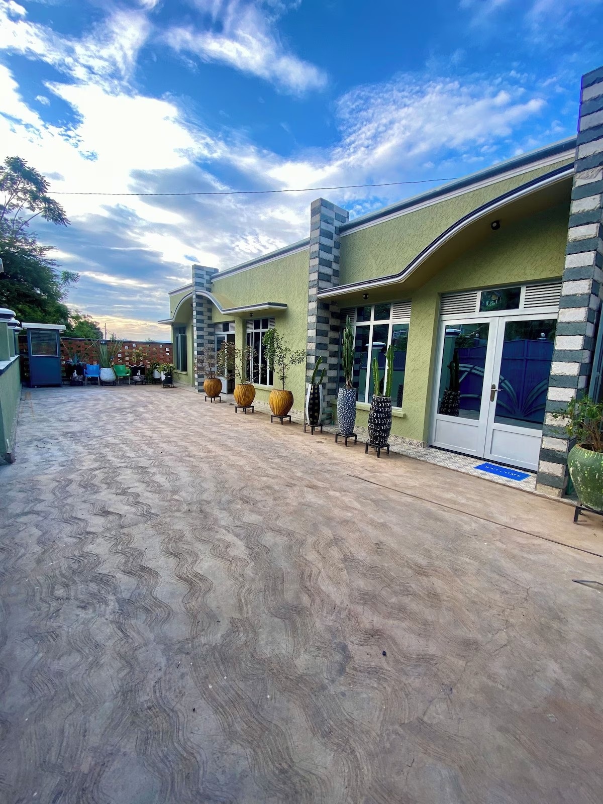 Lux 1+1- Centrally Located,Fast Wi-Fi & Parking Floor Plan