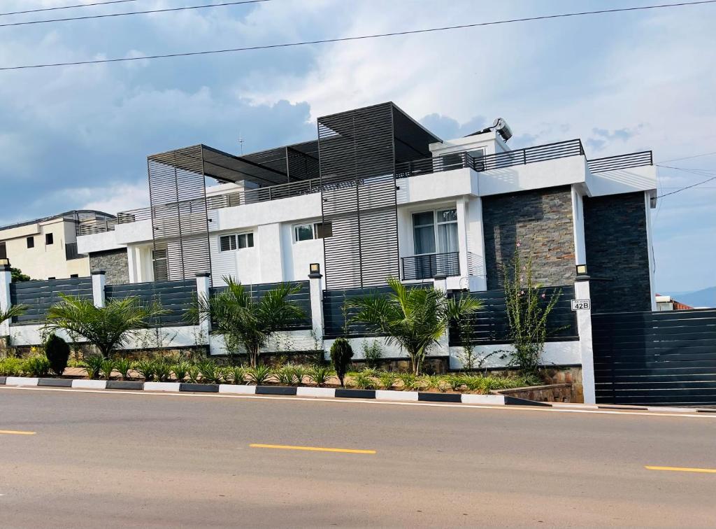 Zane Apartments Rebero Heights Floor Plan